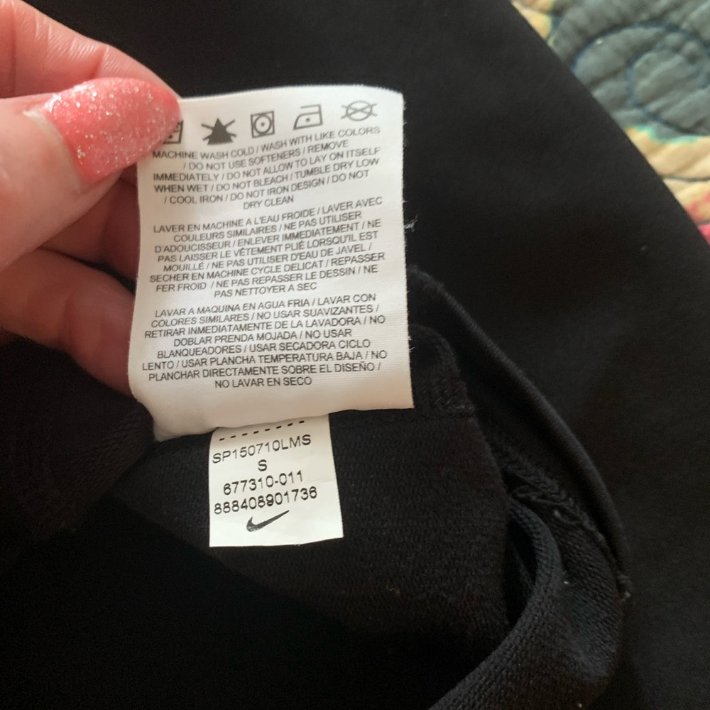 🔥SALE🔥NIKE🩷 HOODIE! PRO DRY-FIT COLOR BLOCK. EXCELLENT CONDITION! - Picture 6 of 9